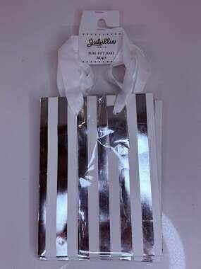 Jubillie Press Silver and White Metallic Striped Mini Gift Bags, Set of 6